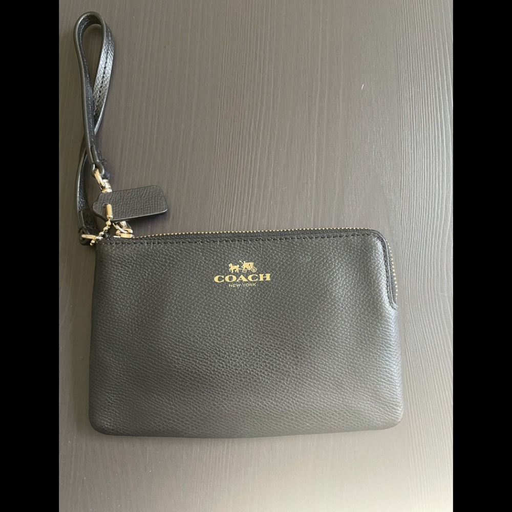 Coach wristlet - Picture 2 of 8